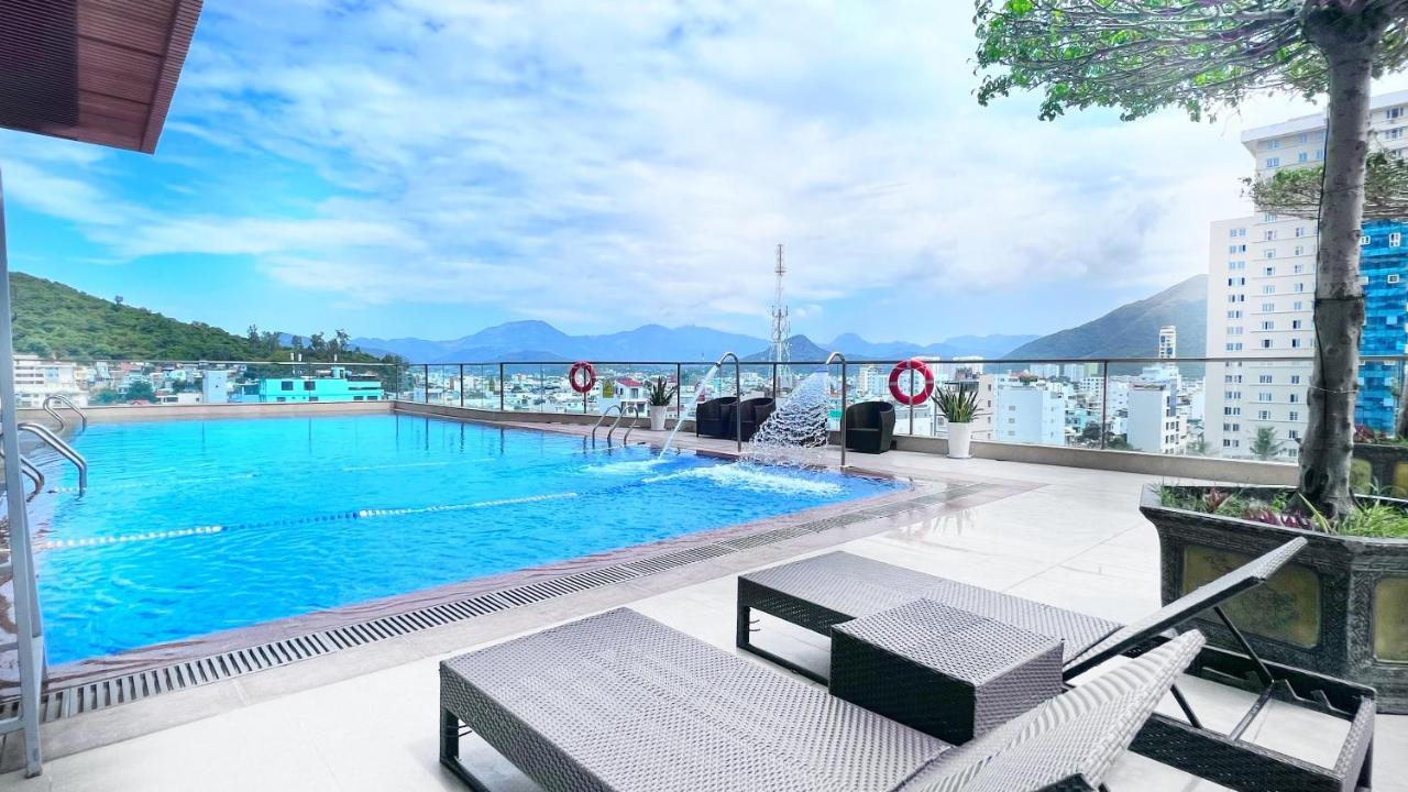 Comfortzone Appartamento Nha Trang Esterno foto